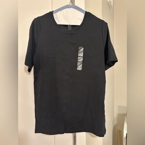 Gap Modern Tee, size large